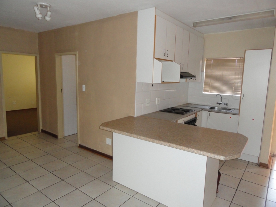 To Let 2 Bedroom Property for Rent in Dassie Rand North West